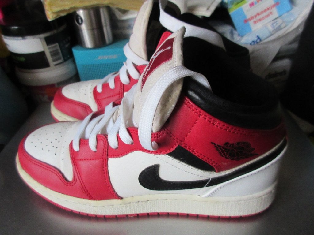 Nike Air Jordan 1 Mid Chicago(2020) in goede staat, Enlèvement, Utilisé, Chaussures
