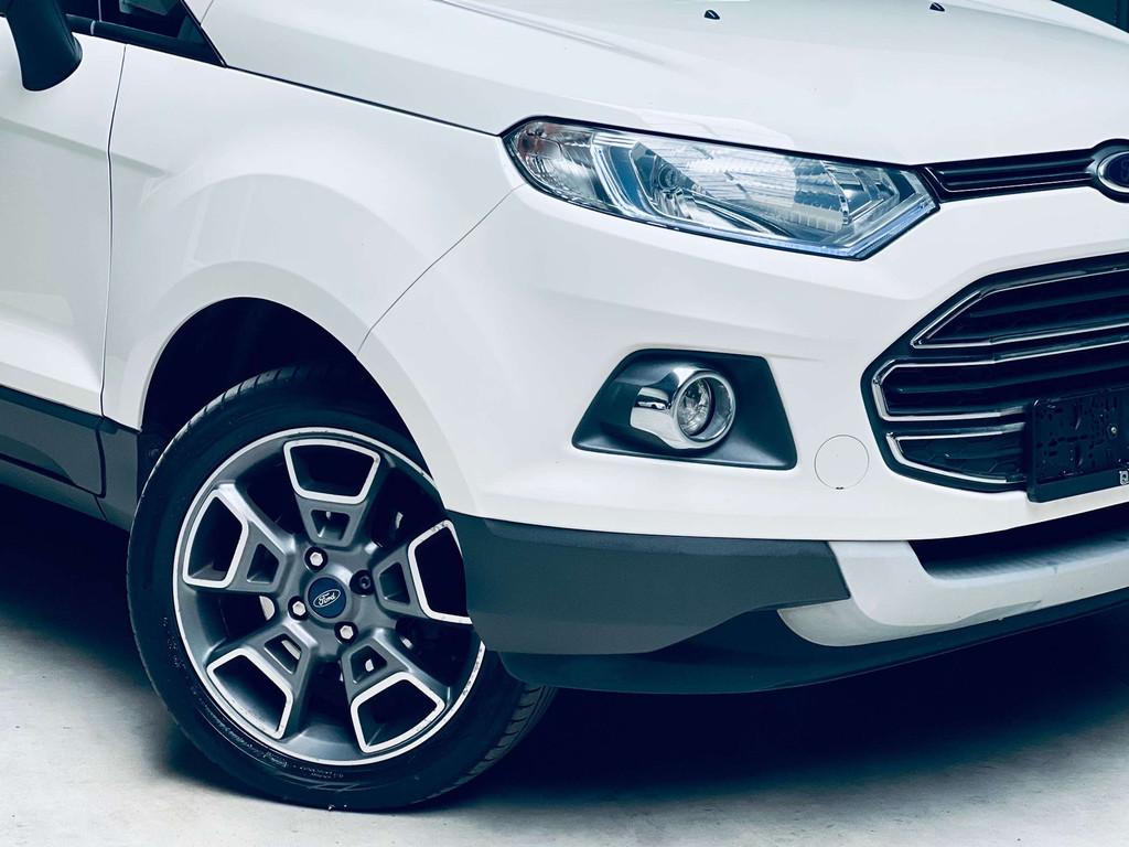 Ford EcoSport 1.5 TDCi *CLIMATISATION*KEYLESS*CUIR*CARNET CO, Autos, Cuir, Euro 5, Achat, Noir