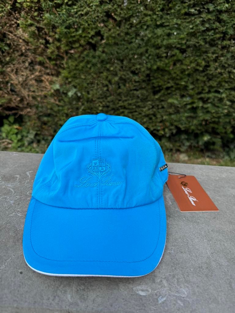 Loro Piana cap blauw – nieuw – one size, Ophalen of Verzenden, Nieuw, One size fits all, Pet