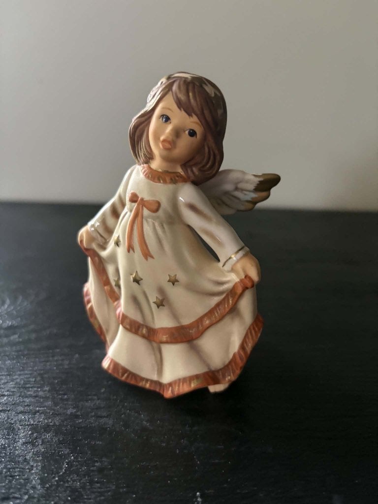 Goebel beige engel, Ophalen of Verzenden, Zo goed als nieuw