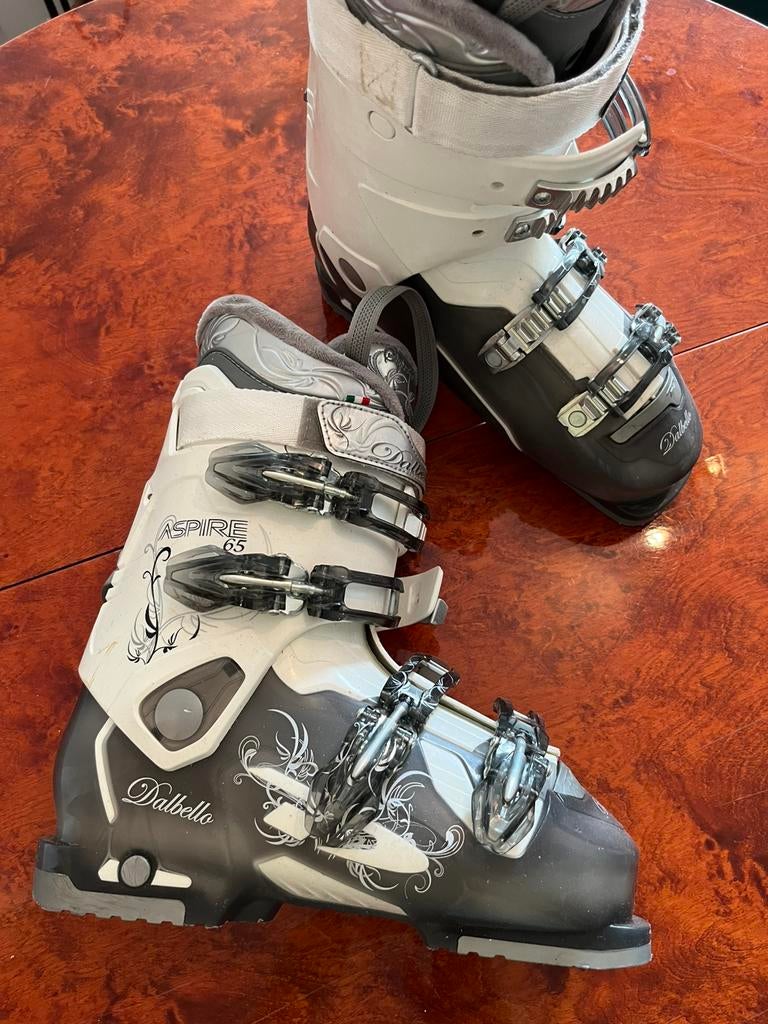 Skibotten Dalbello Aspire dames, Enlèvement, Comme neuf