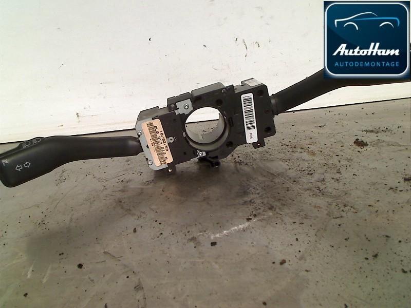 COMBINE COMMODO Seat Leon (1M1) (01-1999/06-2006), Utilisé, Seat