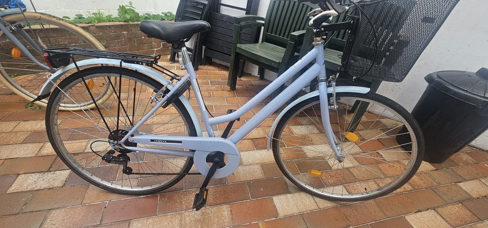 Used bicycle, Fietsen en Brommers, Ophalen, Zo goed als nieuw