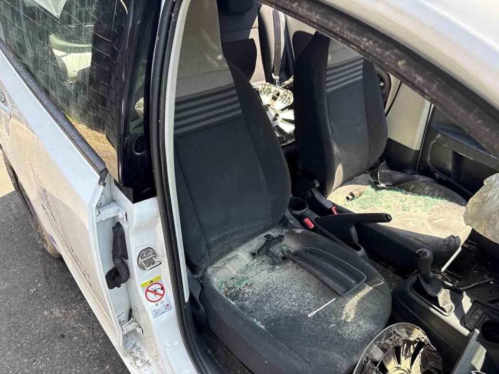 STOEL RECHTS VOOR Volkswagen Up! (121) (01-2011/11-2023), Auto-onderdelen, Gebruikt, Volkswagen, Volkswagen AG, Kundenbetreuung@volkswagen.de