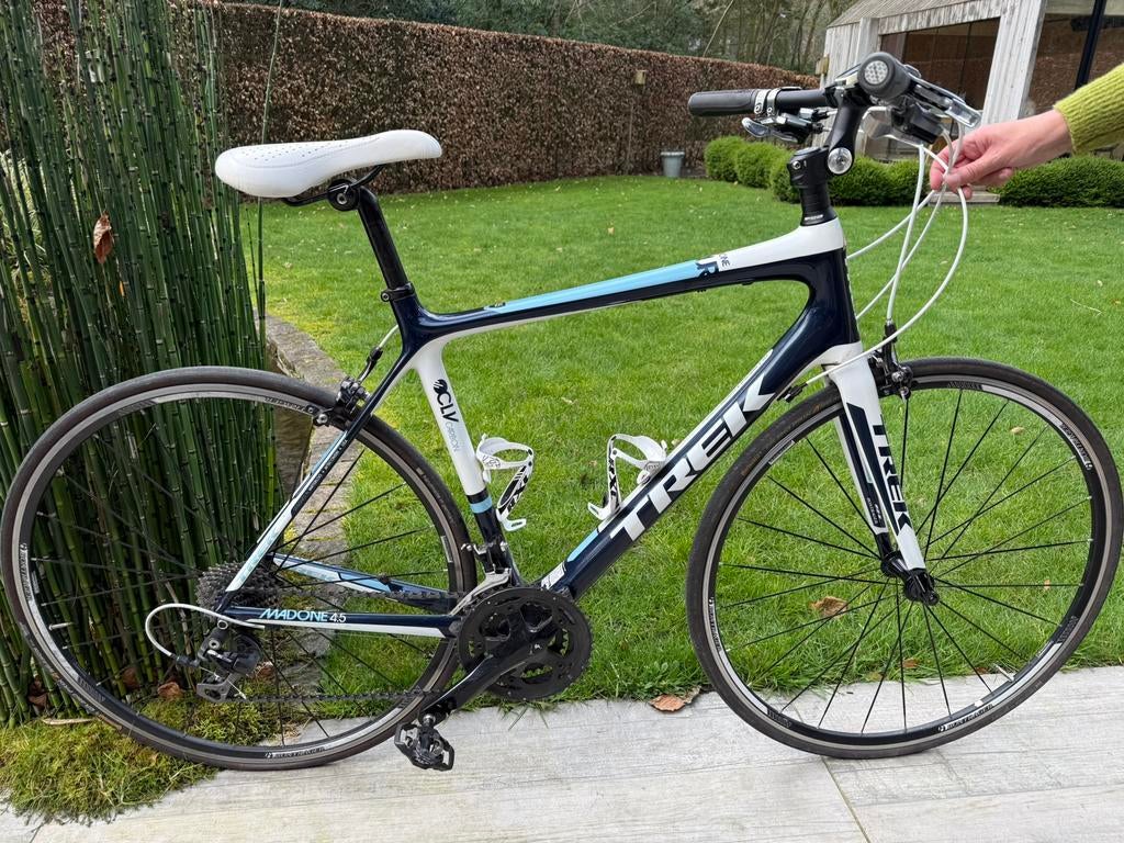 Sportfiets dames Trek Madone 4.5 in zeer goede staat, Fietsen en Brommers, 28 inch, Gebruikt, Meer dan 20 versnellingen, 53 tot 57 cm