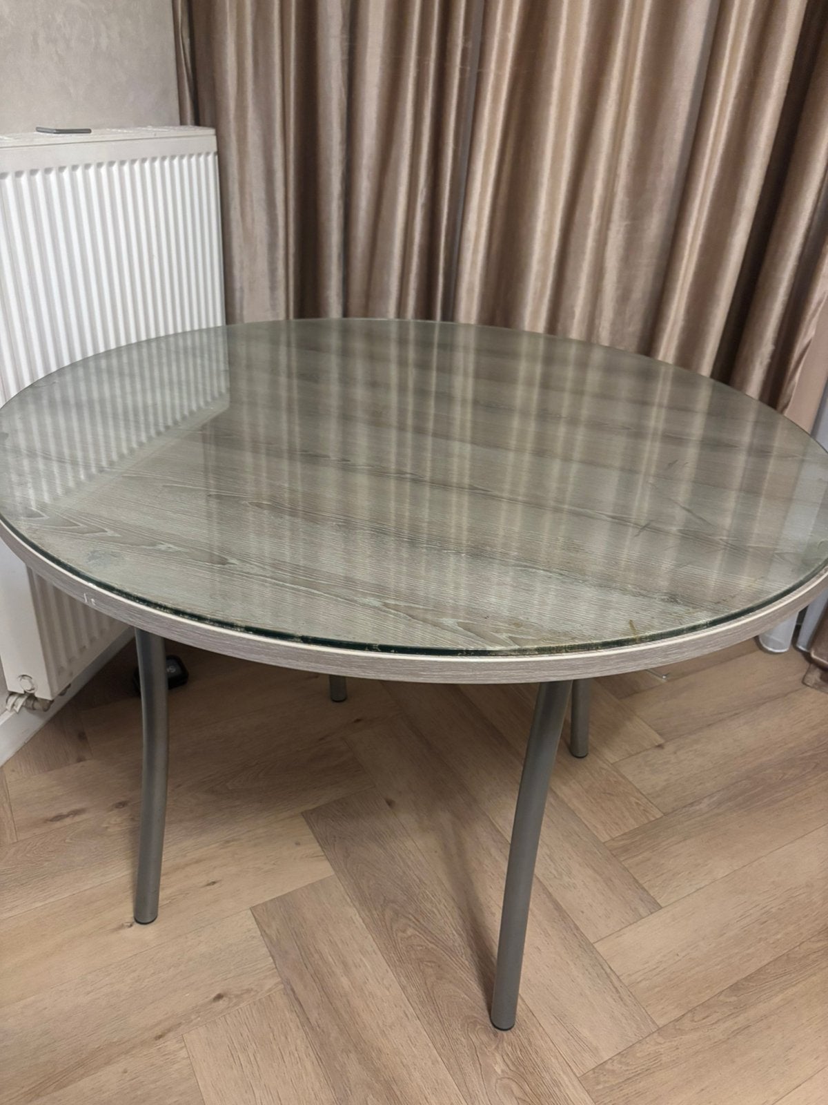 Ronde tafel met dik glas – 100 cm, Ophalen, Zo goed als nieuw, Glas