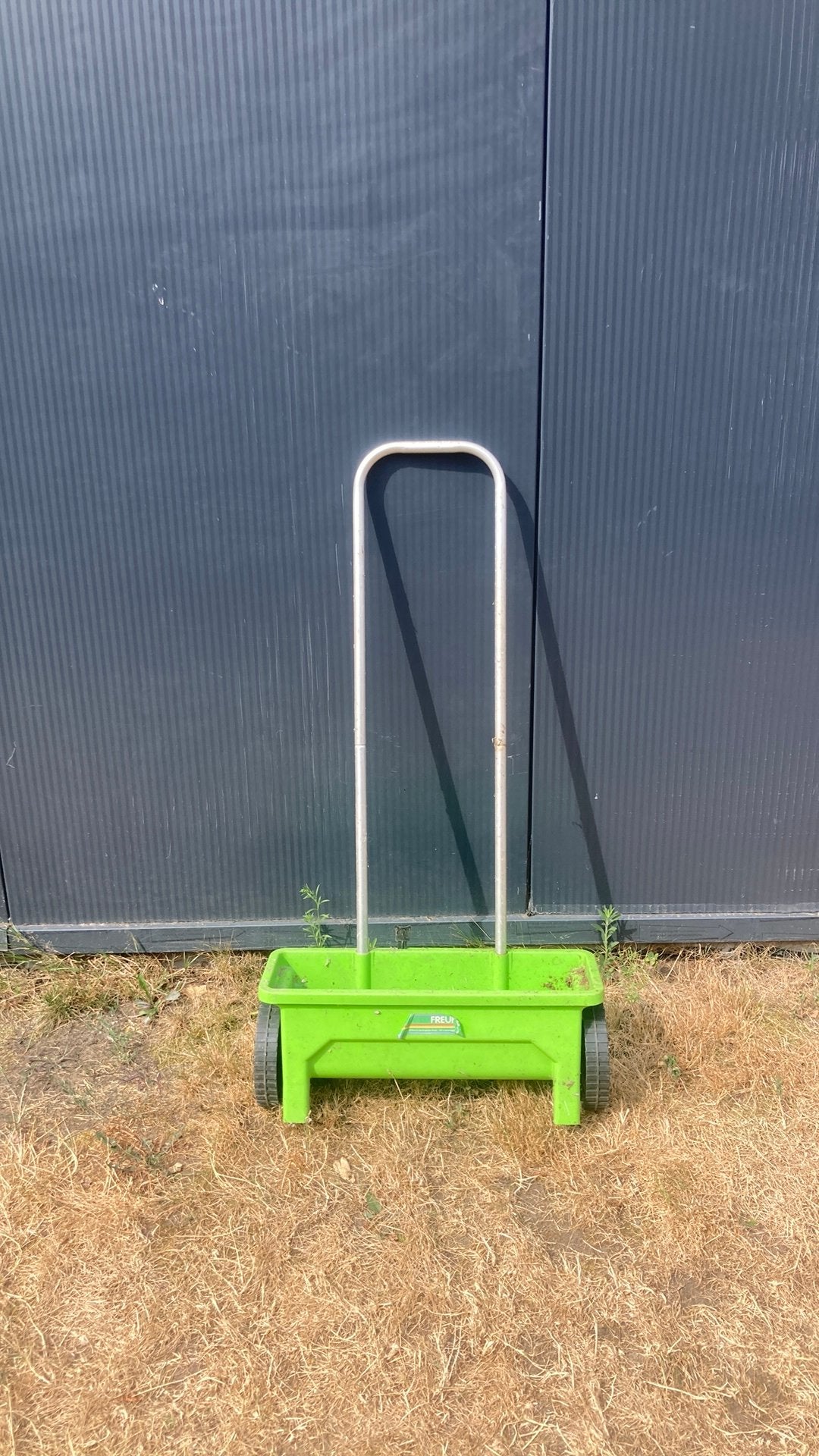 Strooiwagen gras, Tuin en Terras, Ophalen, Zo goed als nieuw