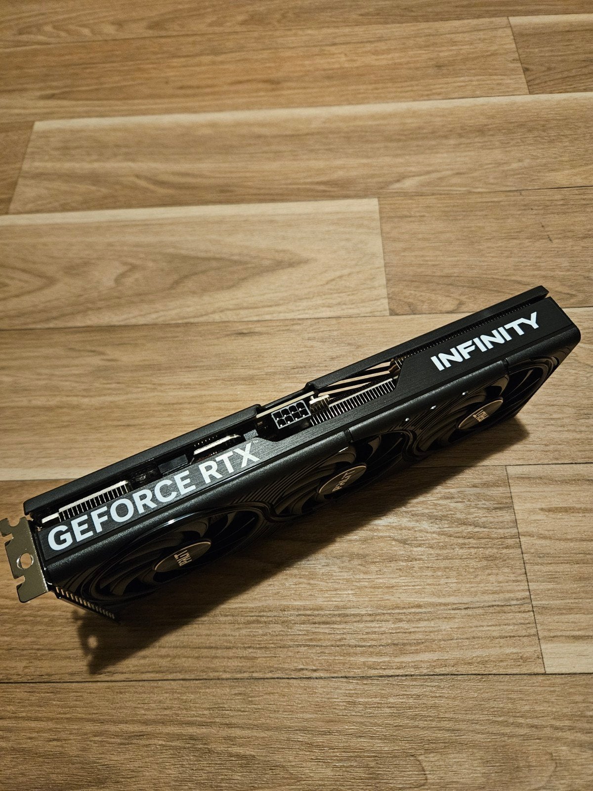RTX 5060Ti 16GB (facture + garantie), Ophalen of Verzenden
