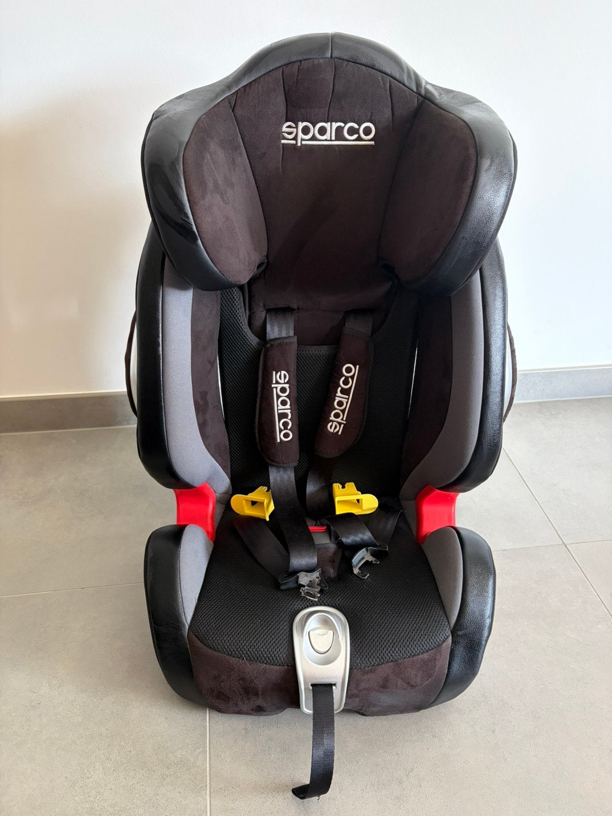 Siège auto pour enfant Sparco, Enfants & Bébés, Enlèvement, Comme neuf