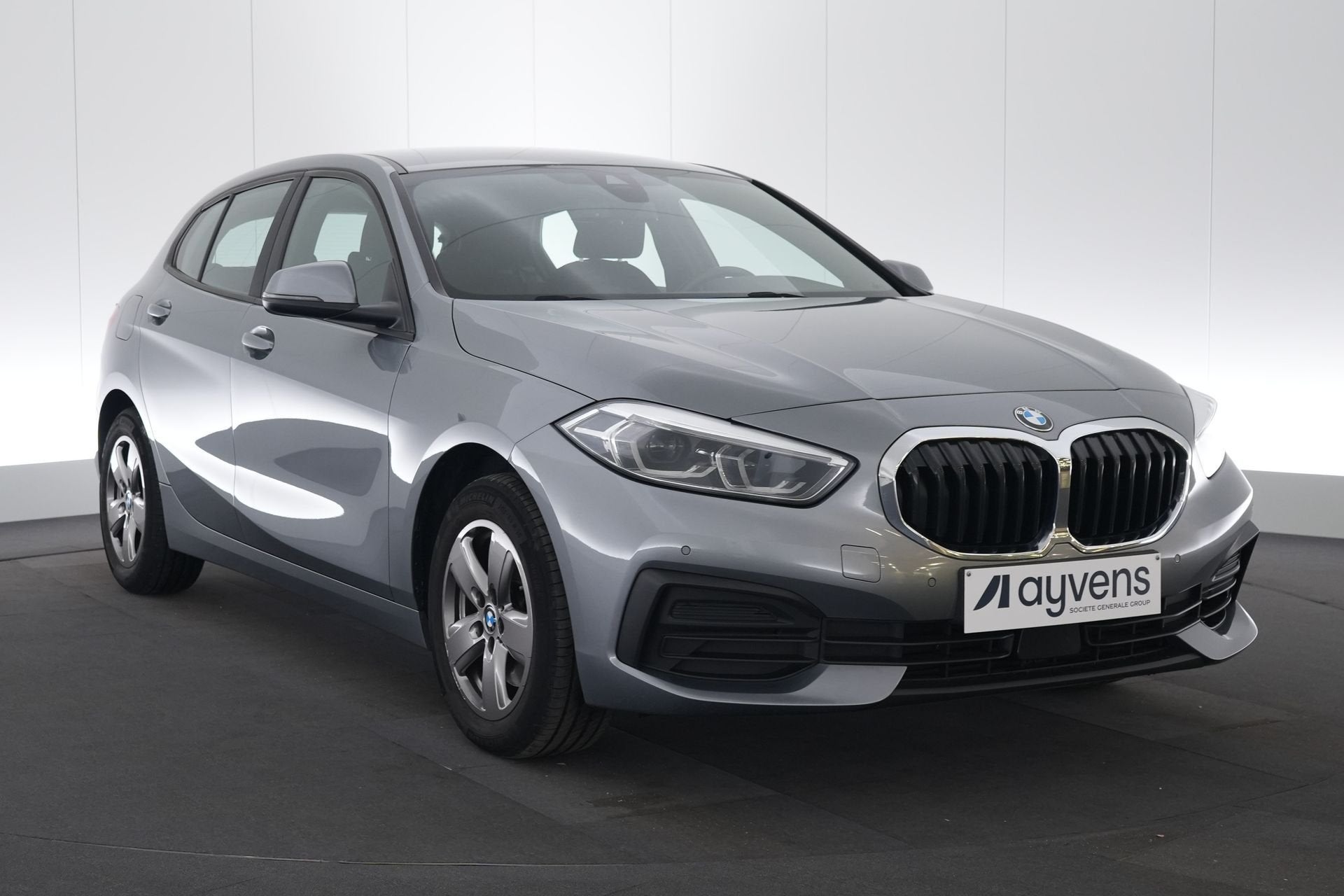 (2CDY487) BMW 1 SERIES HATCH, Autos, Argent ou Gris, Achat, Euro 6, Entreprise