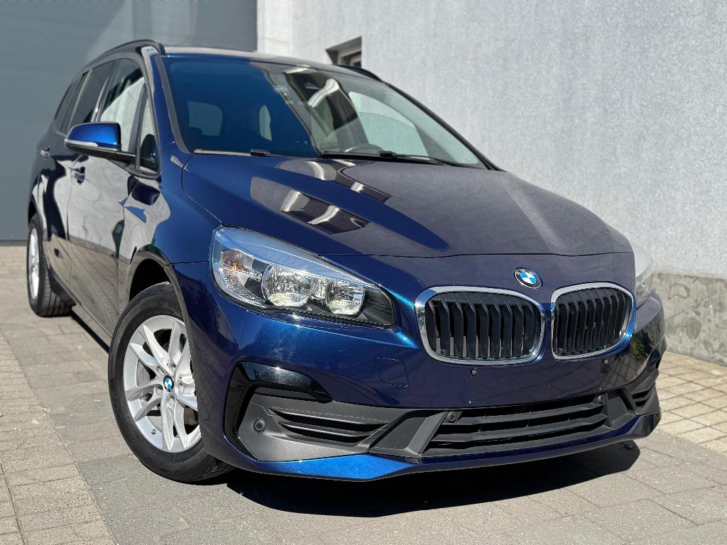 BMW 216d Gran Tourer Advantage 2021 automaat 7 plaatsen navi, Auto's, BMW, Automaat, Euro 6, Blauw, 7 zetels