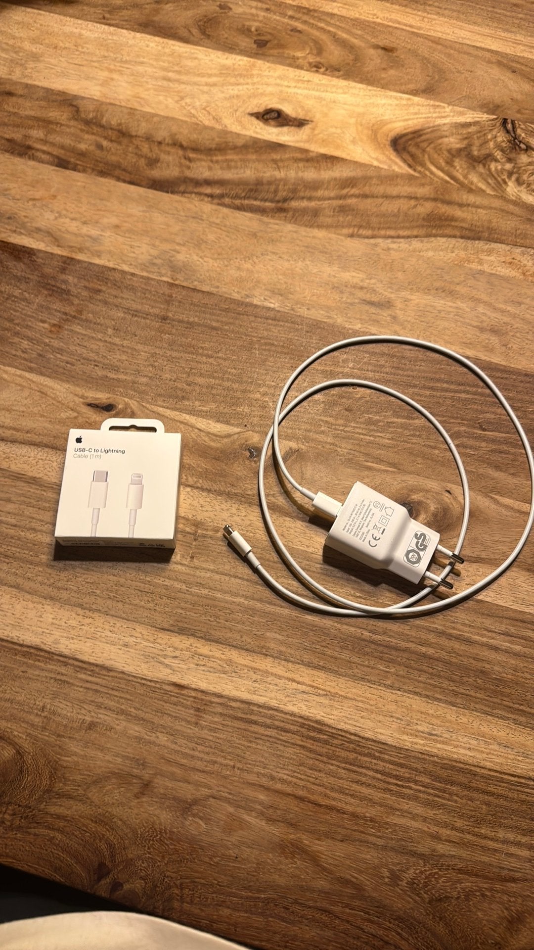 Apple USB-C To Lightning Cable (1m) + Adapter, Télécoms, Lightning, Enlèvement, Apple, Adaptateur