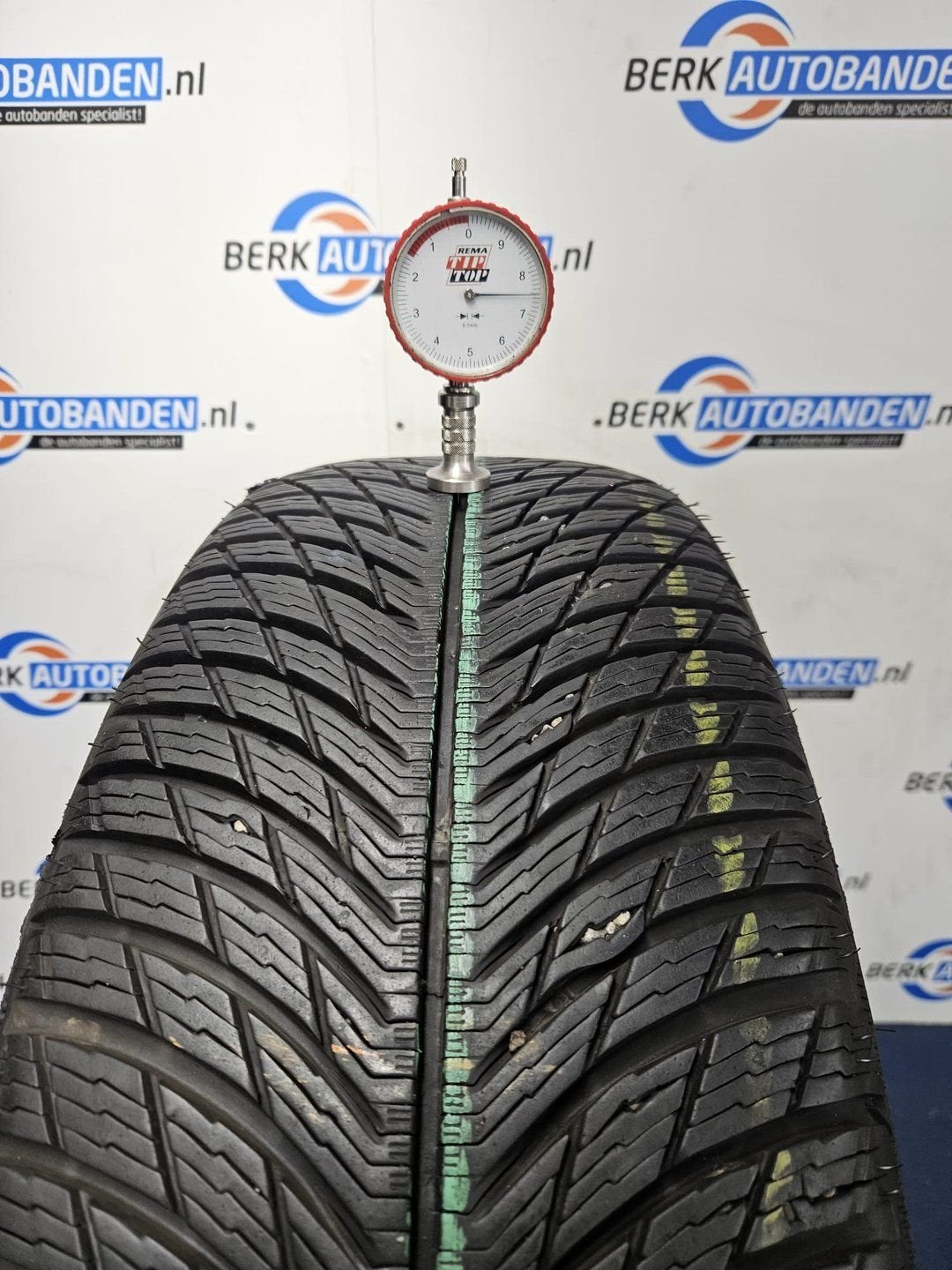 2x Michelin Pilot Alpin 5 SUV 225/60 R18 104H 225/60/18 2256, 18 inch, Gebruikt, -, -