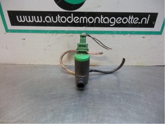 Ruitensproeierpomp voor van een Peugeot 206 (206 98-), Gebruikt, -, -, Ophalen of Verzenden