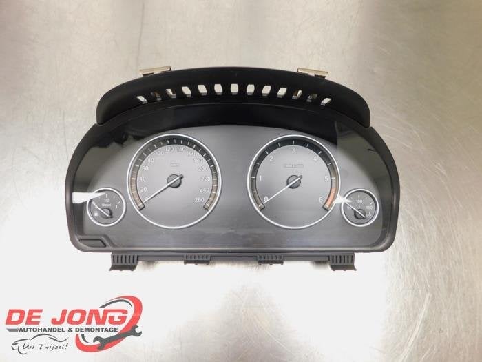 Compteur kilométrique KM d'un BMW 5-Serie, -, 3 mois de garantie, Utilisé, -