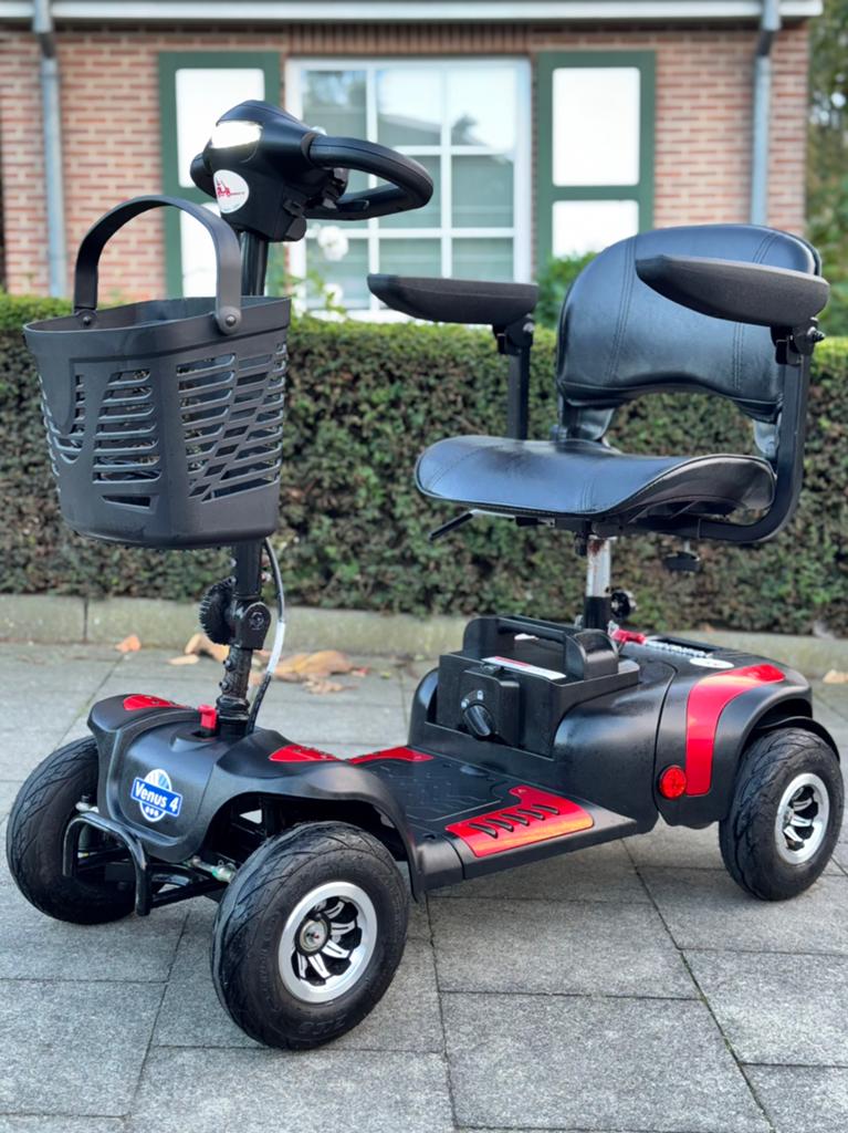 Opvouwbaar Vermeiren Venus Sport 4wiel Scootmobiel deelbaar, Diversen, Ophalen of Verzenden, Inklapbaar, Zo goed als nieuw, Elektrische rolstoel