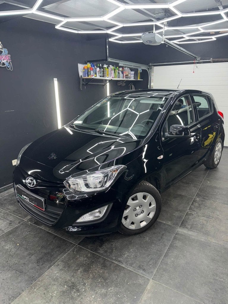 Hyundai i20, Achat, 63 kW, Entreprise, Boîte manuelle