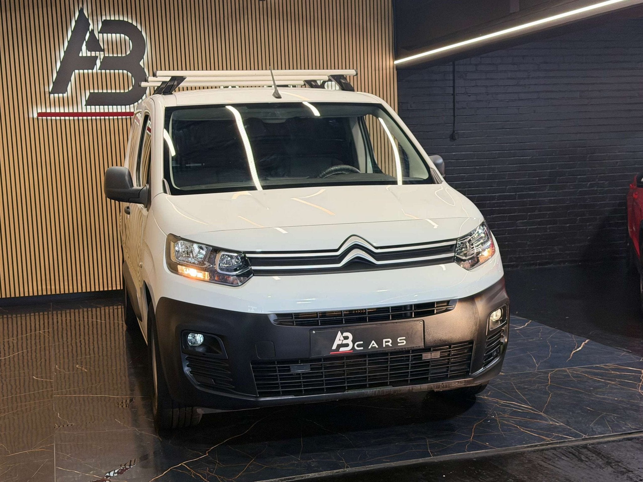 Citroën Berlingo 1.5 BlueHDi * UTILITAIRE 3 PLACES * GARANT, Autos, Achat, Entreprise, Boîte manuelle, 2020 kg