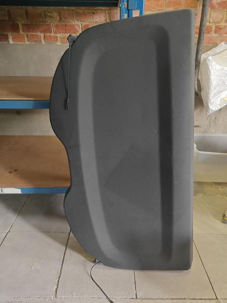 Hoedenplanenk: A-Klasse (model W176) 2012-2018, Ophalen