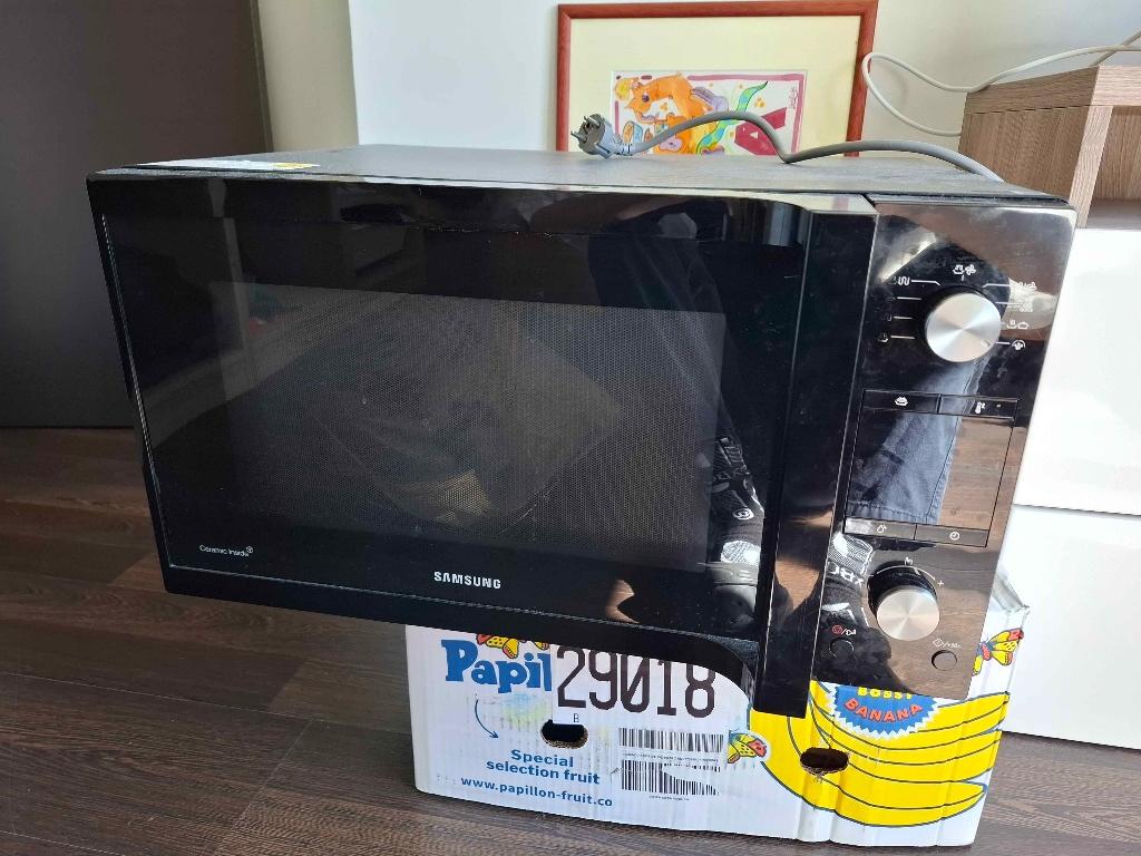 Samsung Combi-oven, Moins de 45 cm, Enlèvement, Utilisé, Moins de 45 cm