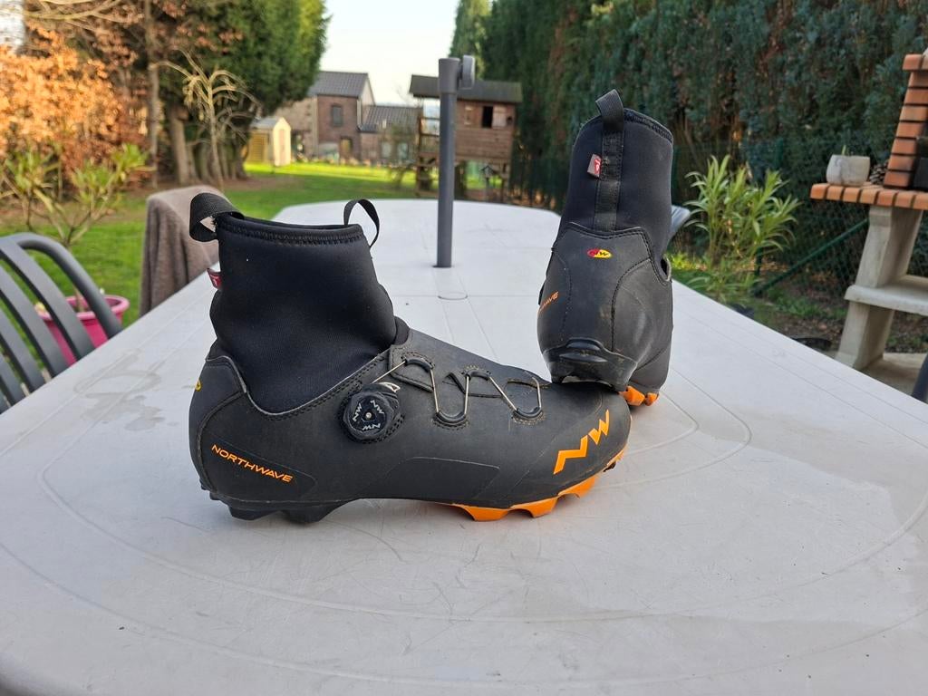 Chaussures northwave 45, Vélos & Vélomoteurs, Enlèvement ou Envoi, Chaussures