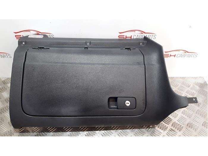 Boîte à gants d'un Volkswagen Golf, Volkswagen, -, 3 mois de garantie, Utilisé