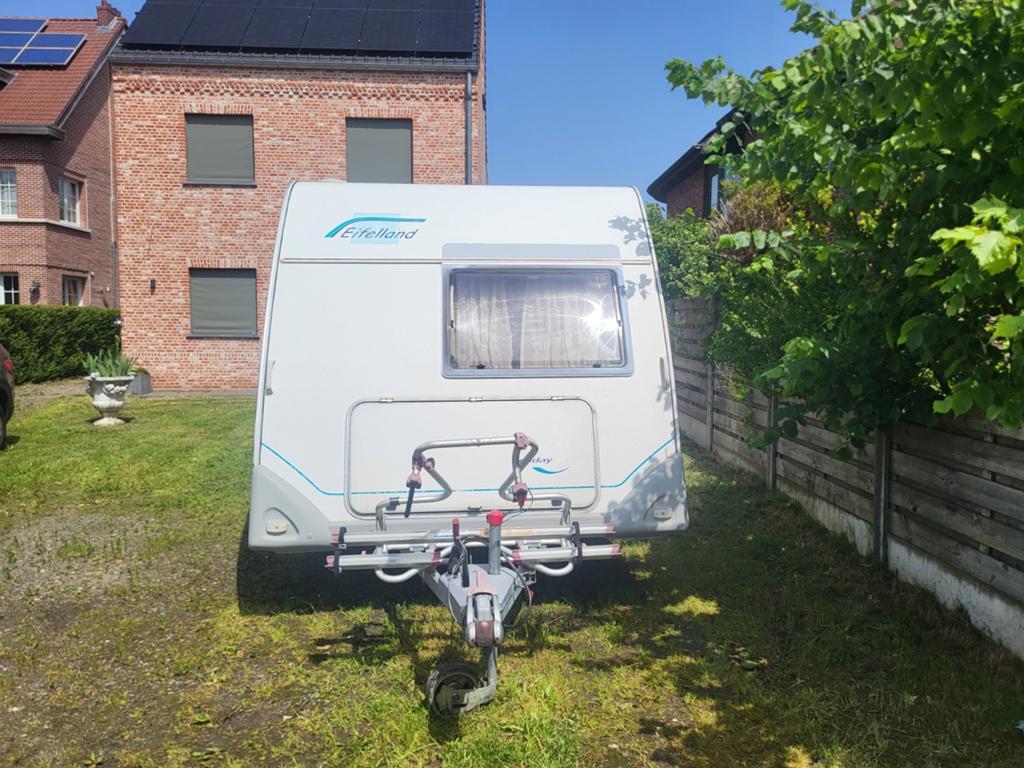 Caravan Knaus Eifelland, Treinzit, Mover, Frans bed, Eifelland