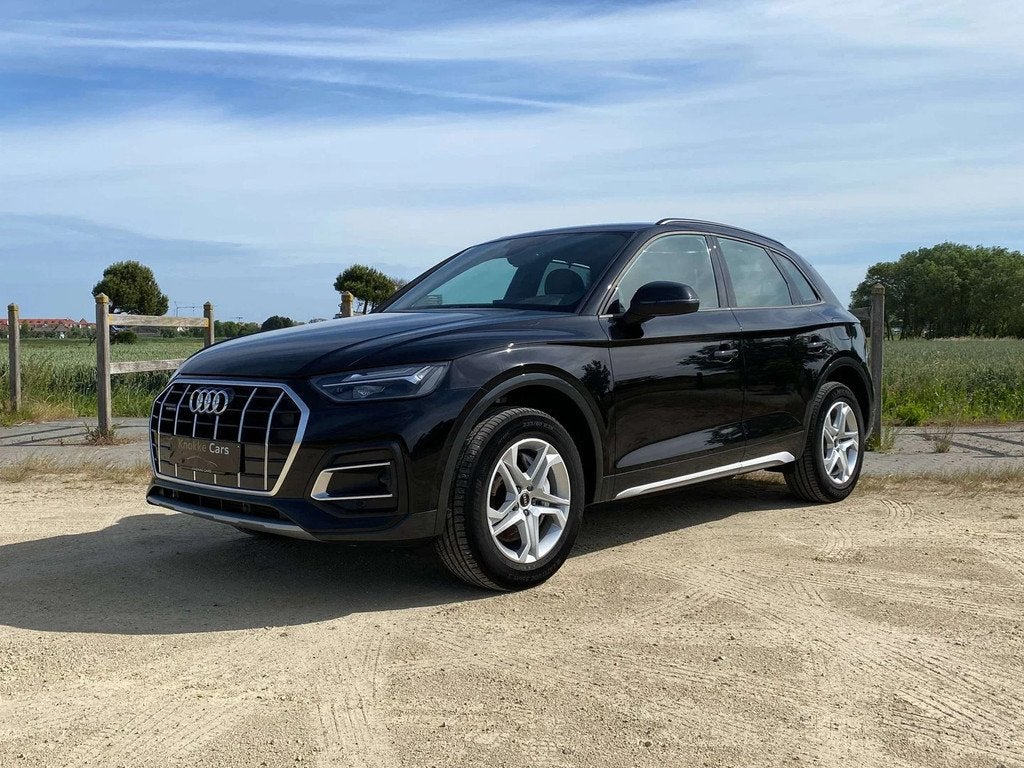 Audi Q5 Verkocht,Sold,Vendu (bj 2023, automaat), Auto's, Stof, Gebruikt, 4 cilinders, Zwart