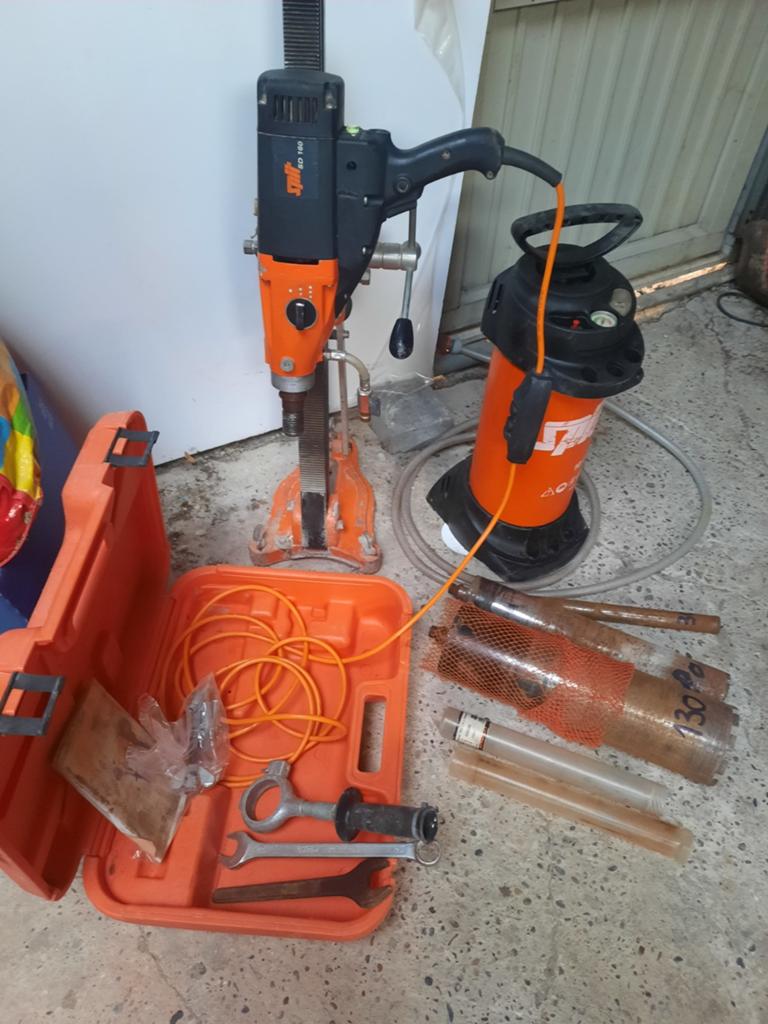 Spit sd160 + statief trix 160 en 2x boren en water vat, Doe-het-zelf en Bouw, Ophalen