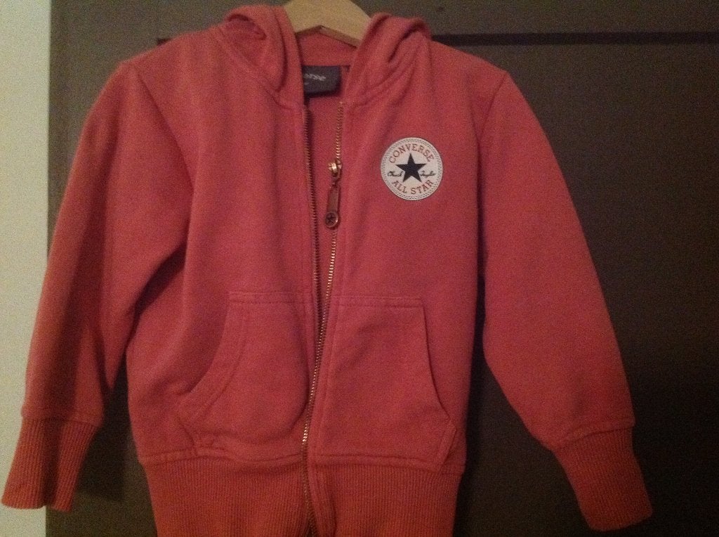 Gile à capuche Converse 2 ans, Ophalen, Gebruikt, Converse, Truitje of Vestje