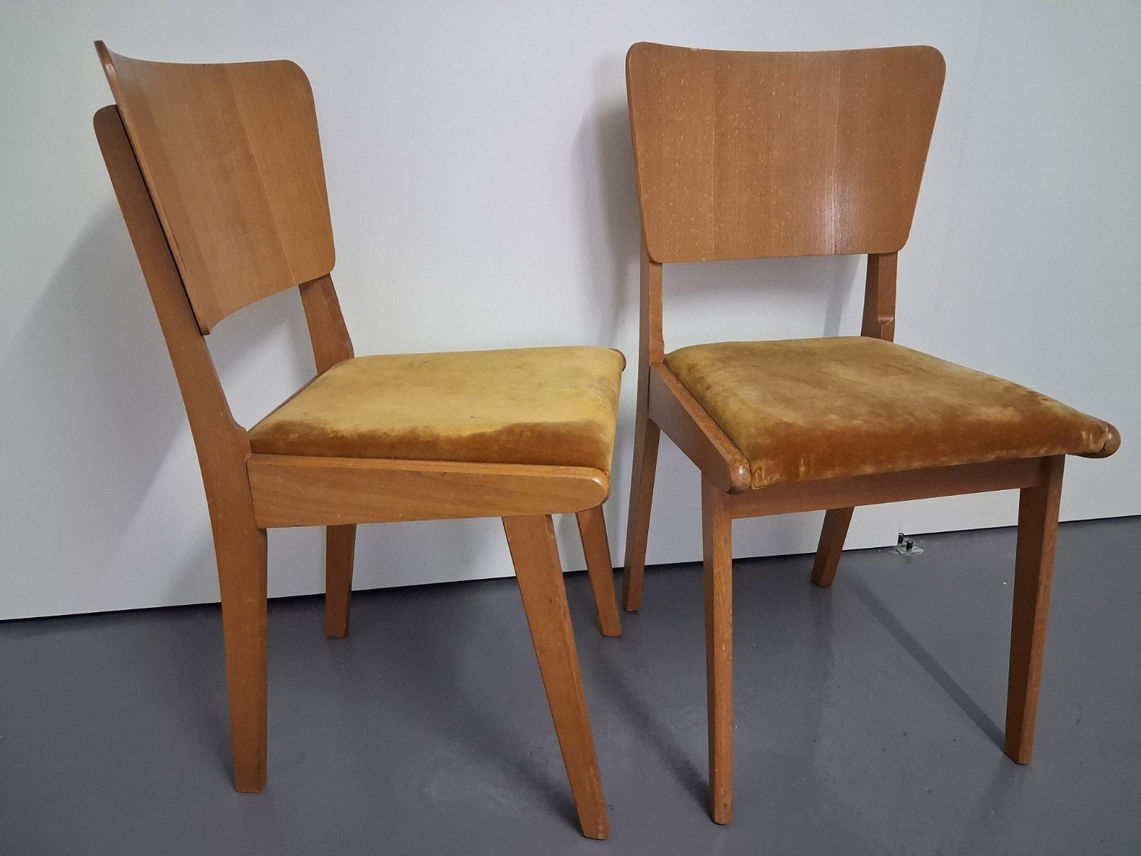 2 Vintage stoelen, Vintage, Enlèvement, Utilisé, Bois