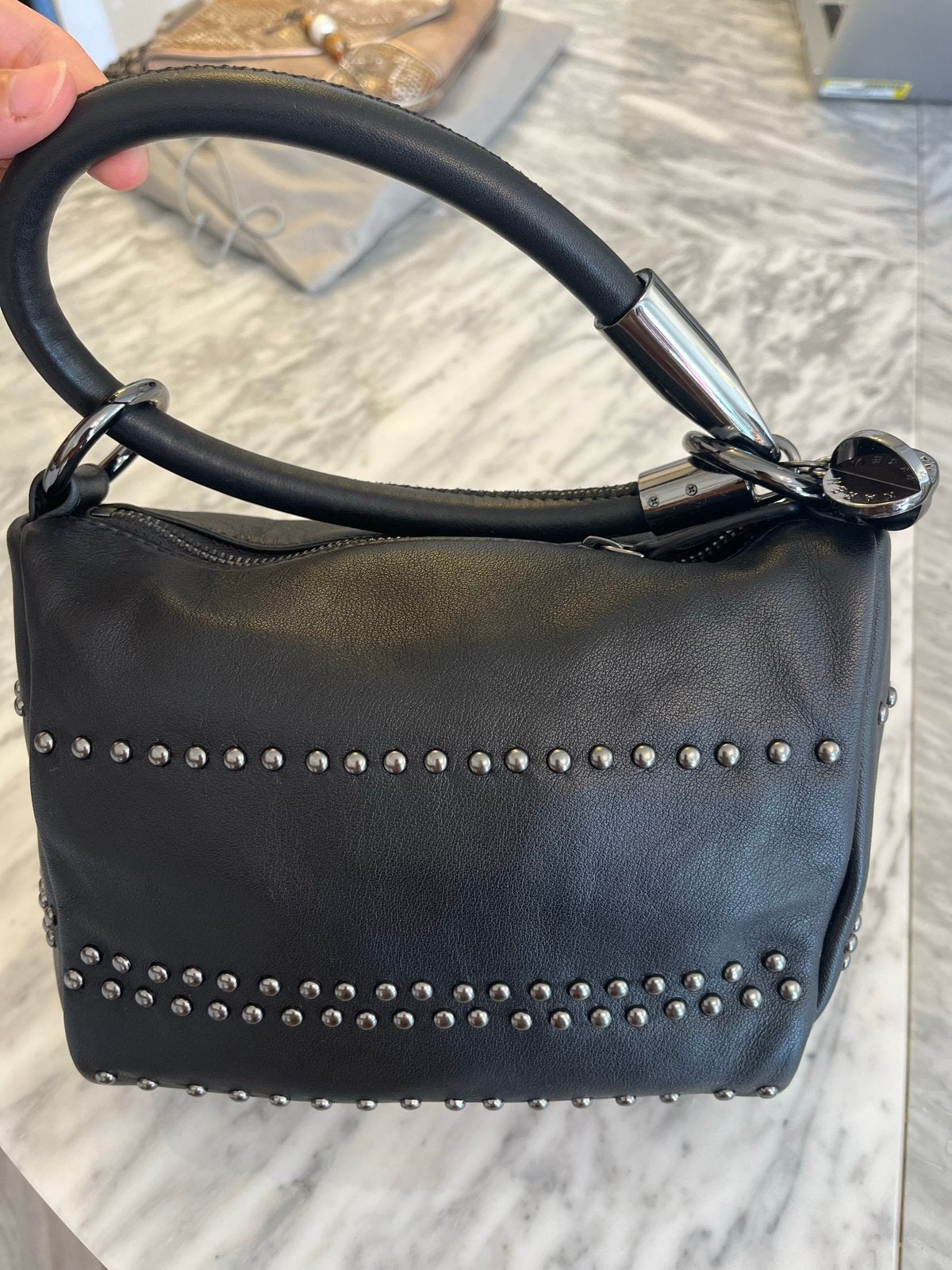 Sac Karen Millen, Enlèvement, Comme neuf