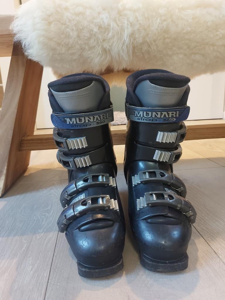 Munari skibotten maat 36.5 - 39 (skibot maat 23-24.5), Sport en Fitness, Ophalen, Ski