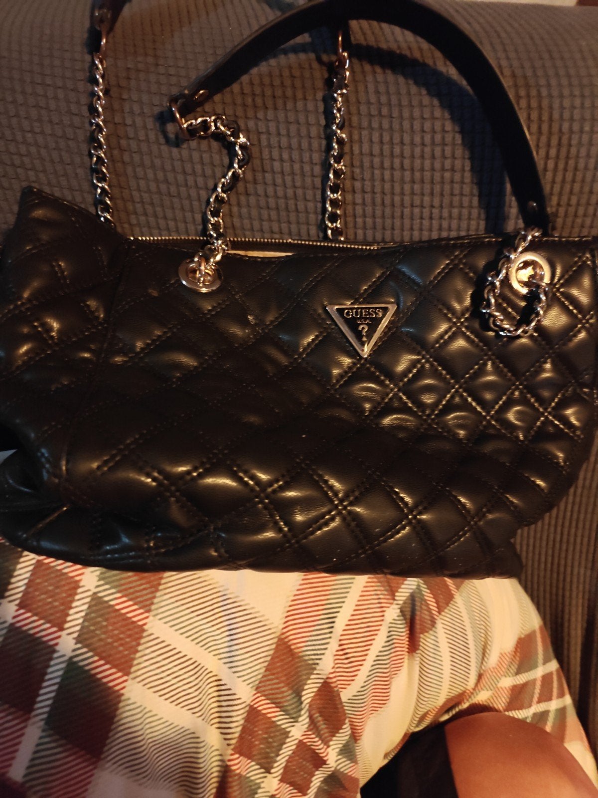 Guess handtas, Handtassen en Accessoires, Tassen | Damestassen, Ophalen of Verzenden, Zo goed als nieuw, Zwart, Handtas