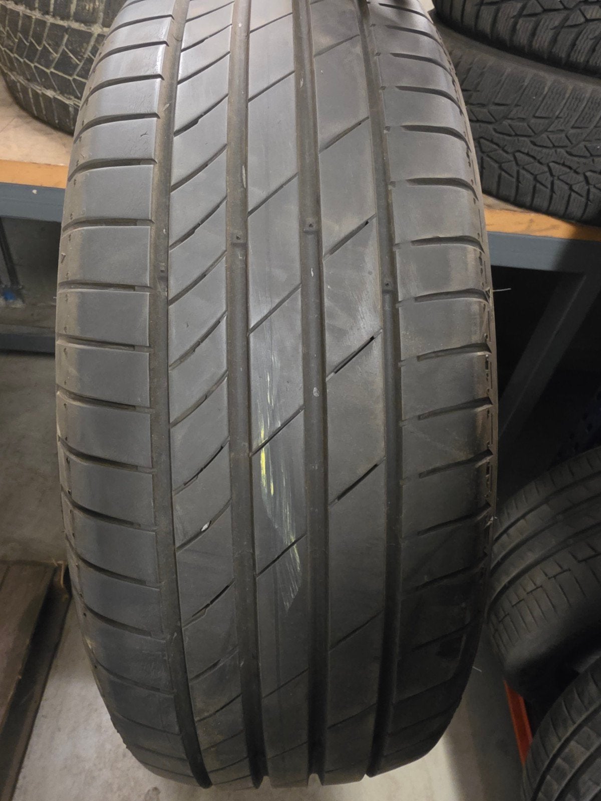 205/60r16 kumho 40€ per stuk met montage en balanceren, Auto-onderdelen, Ophalen of Verzenden