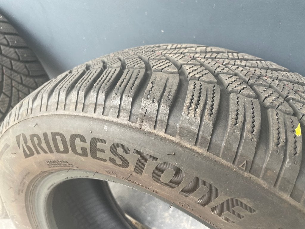 205 60 R16 Bridgestone Blizzak =Uitstekend staat=, Neuf, Pneus hiver, 16 pouces, Véhicule de tourisme