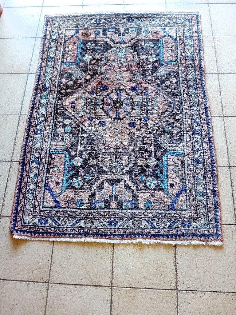 2 Vintage handgeknoopte tapijten aan kleine prijs, Ophalen
