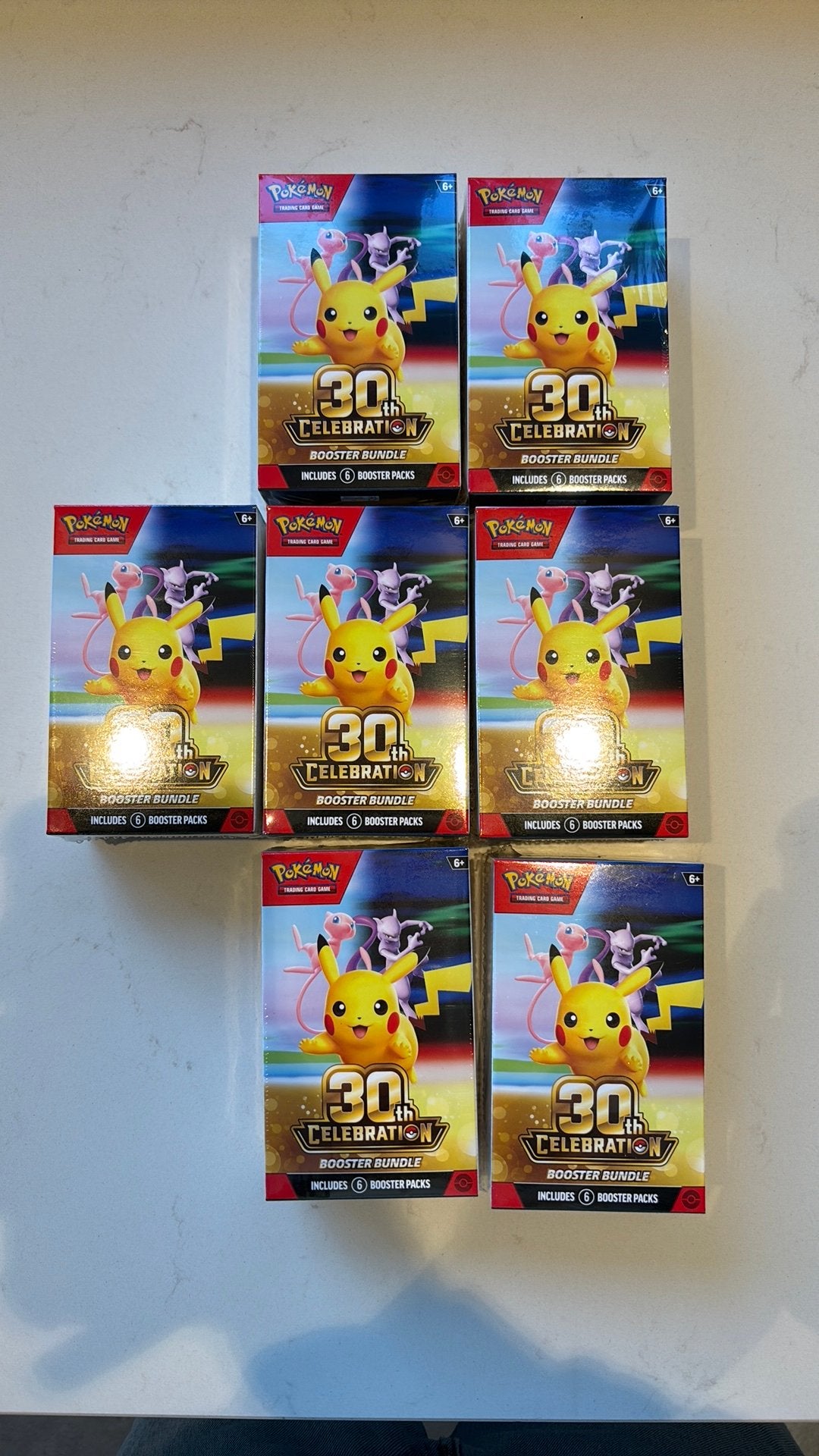 30th booster bundel, Hobby en Vrije tijd, Ophalen of Verzenden, Nieuw, Boosterbox, Foil
