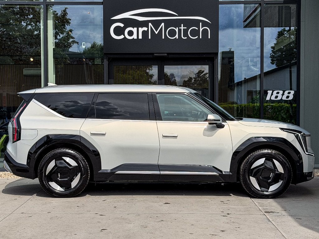 Kia EV9 99,8 kWh AWD Earth - 360° | HUD | MERIDIAN, Autos, Cuir, Argent ou Gris, Achat, EV9