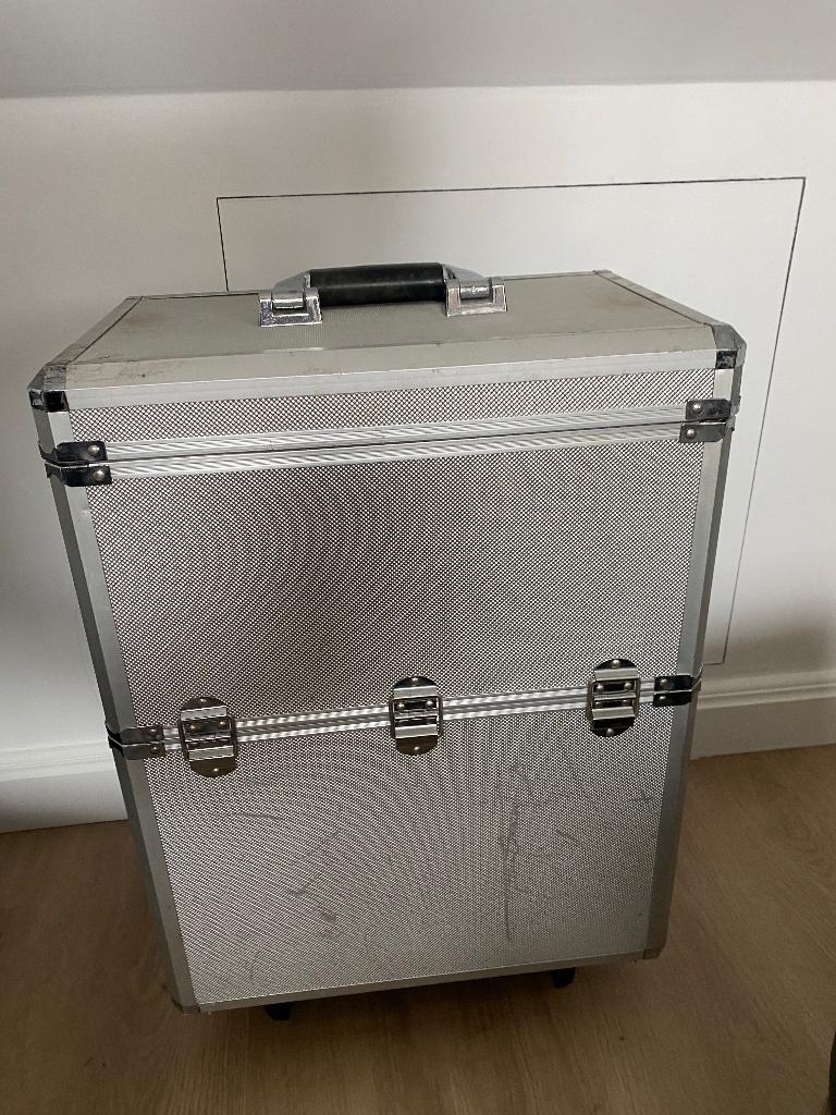 Make-up koffer, Handtassen en Accessoires, Koffers, Ophalen, Gebruikt, Wieltjes