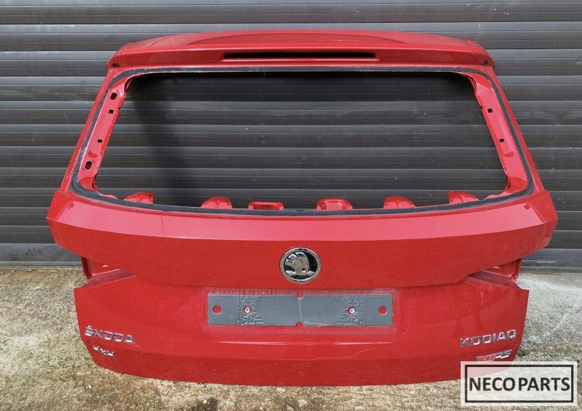 SKODA OCTAVIA 2 LF9R ACHTERKLEP ORIGINEEL OP AANVRAAG!!!, Arrière, -, Haillon arrière, Utilisé