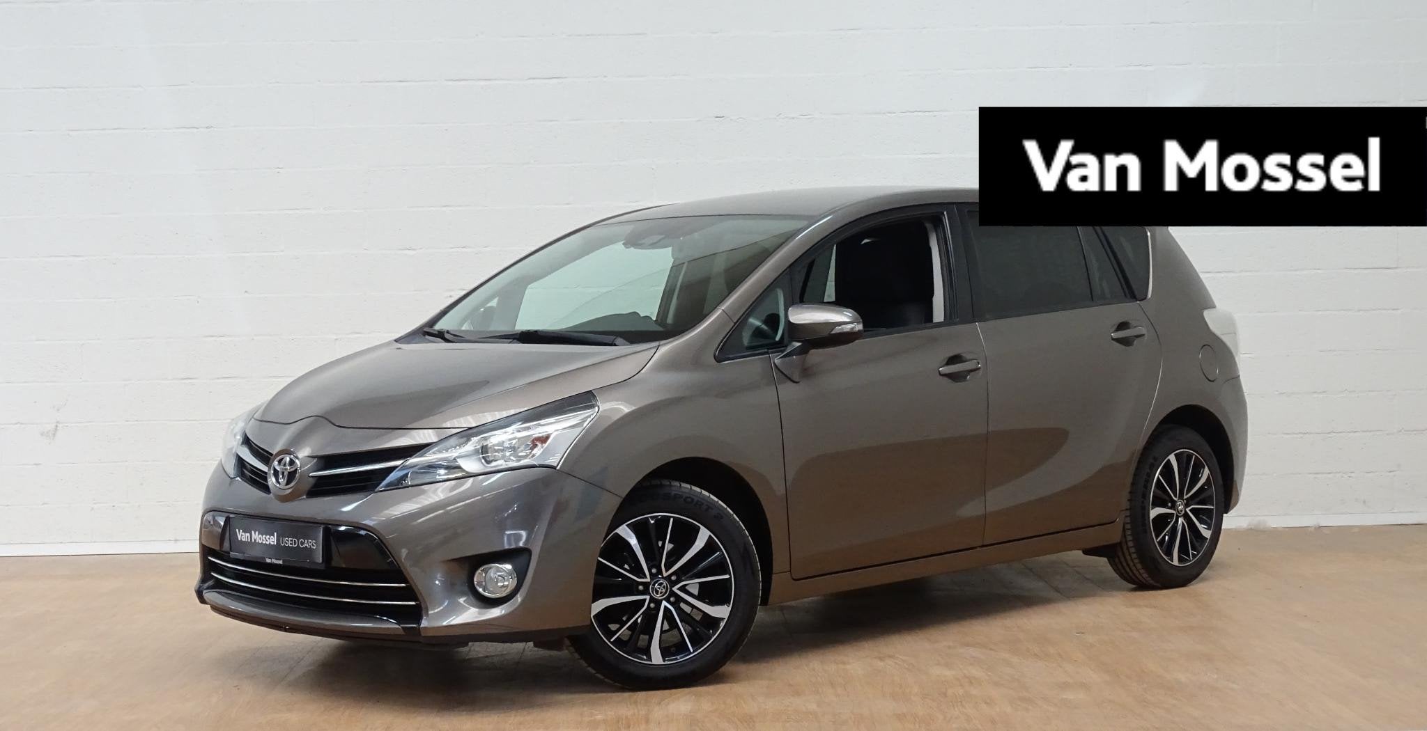 Toyota Verso 1.6 50th Anniversary, Argent ou Gris, Euro 6, Entreprise, Noir