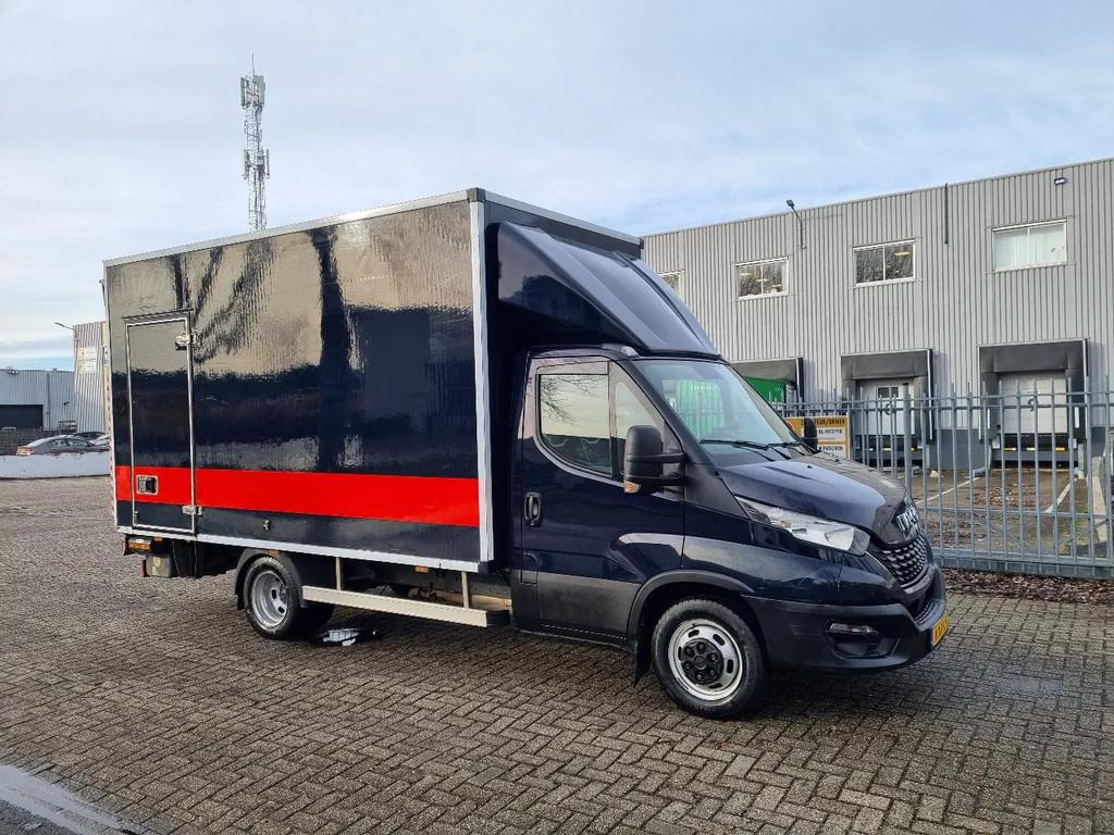 Iveco Daily 35C18 3.0D Bakwagen LBW Laadklep Euro 6 GVW 3500, Automaat, Achterwielaandrijving, Euro 6, 4 cilinders