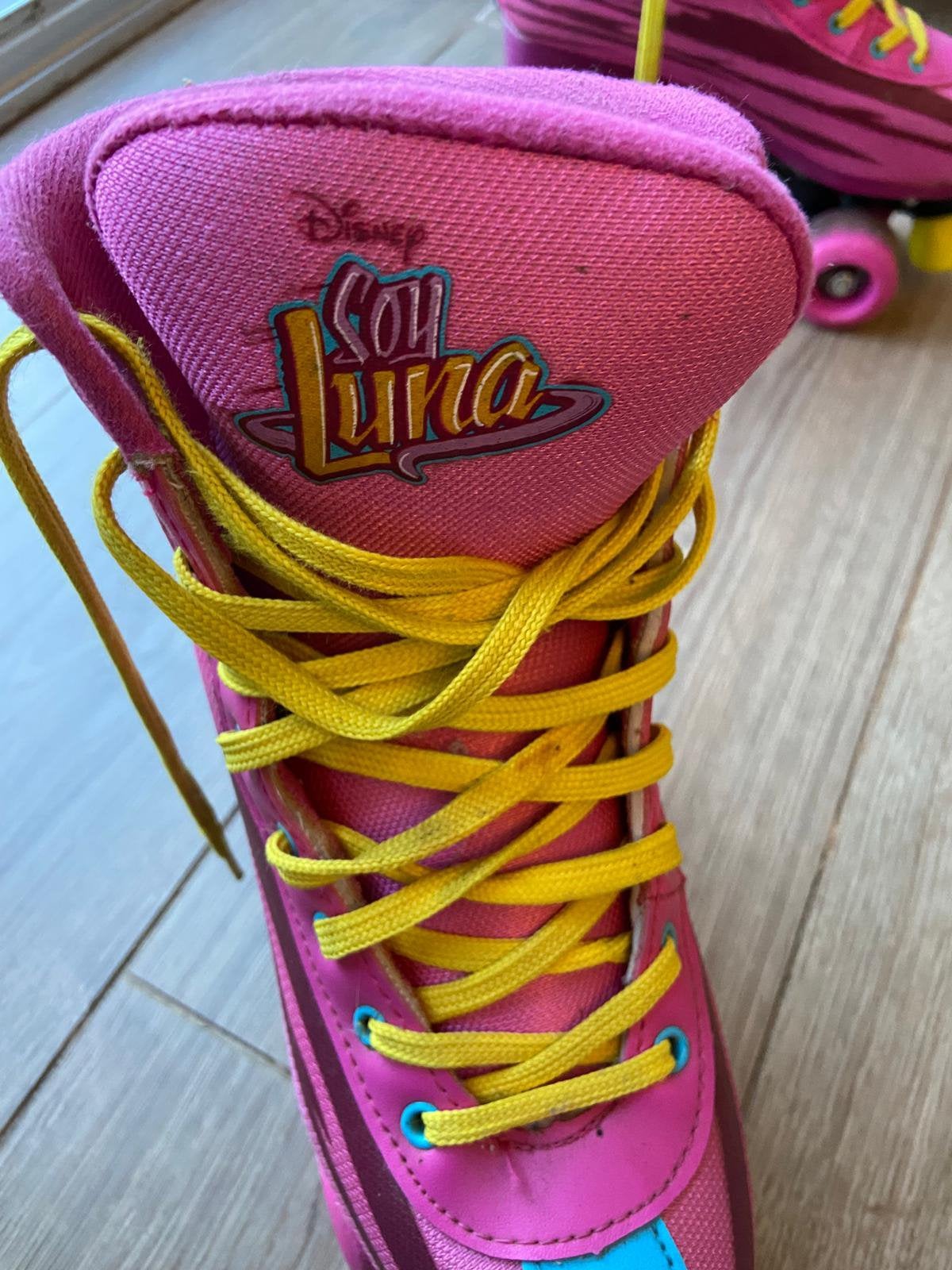 Soy luna rolschaatsen, Kinderen en Baby's, Speelgoed | Buiten | Rolschaatsen, Ophalen, Zo goed als nieuw
