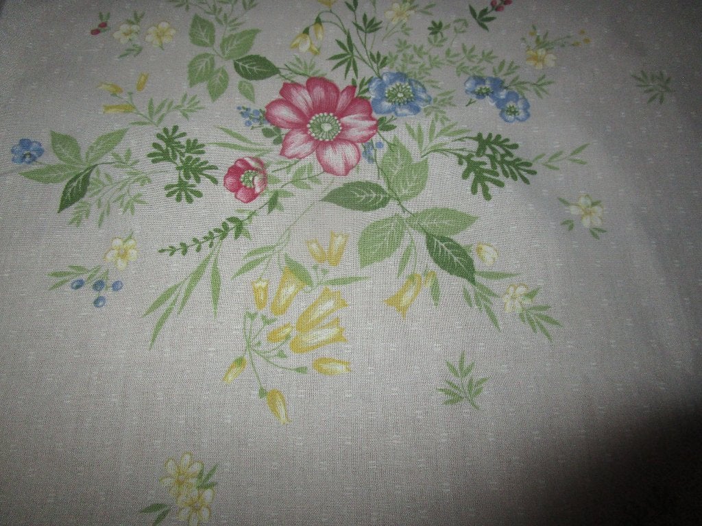 lot: allerlei woon/tafel/kastlinnen, Antiek en Kunst, Ophalen