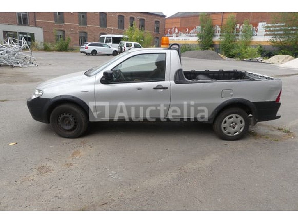REF:1ACU642 - Fiat Strada pickup utility vehicle, Overige brandstoffen, Bedrijf, BTW verrekenbaar, Te koop