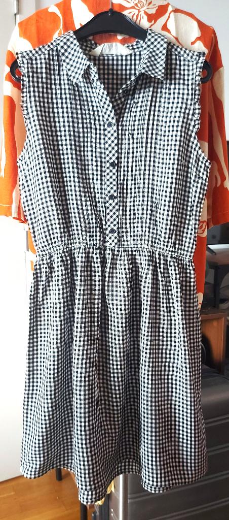 Comme neuf - Robe chemise à carreaux H&M, T140, Enfants & Bébés, Enlèvement, Comme neuf, HM, Robe ou Jupe