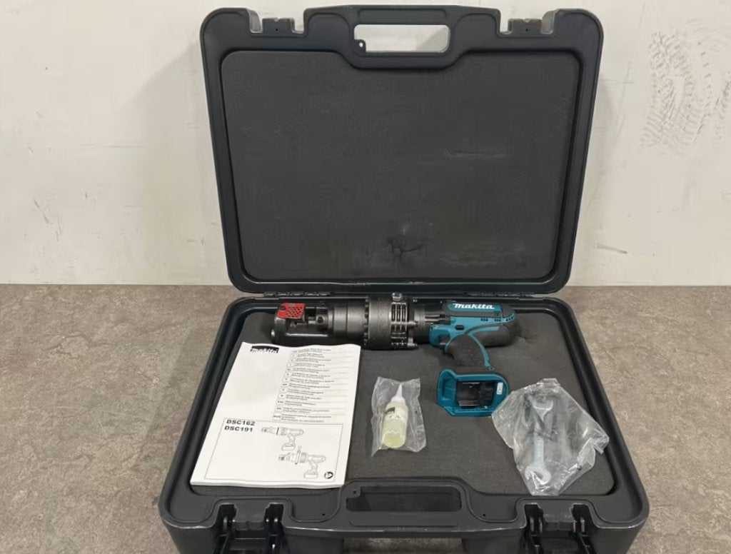 2de Kans Makita accu betonstaalschaar 18V body DSC162RF, Envoi, Comme neuf