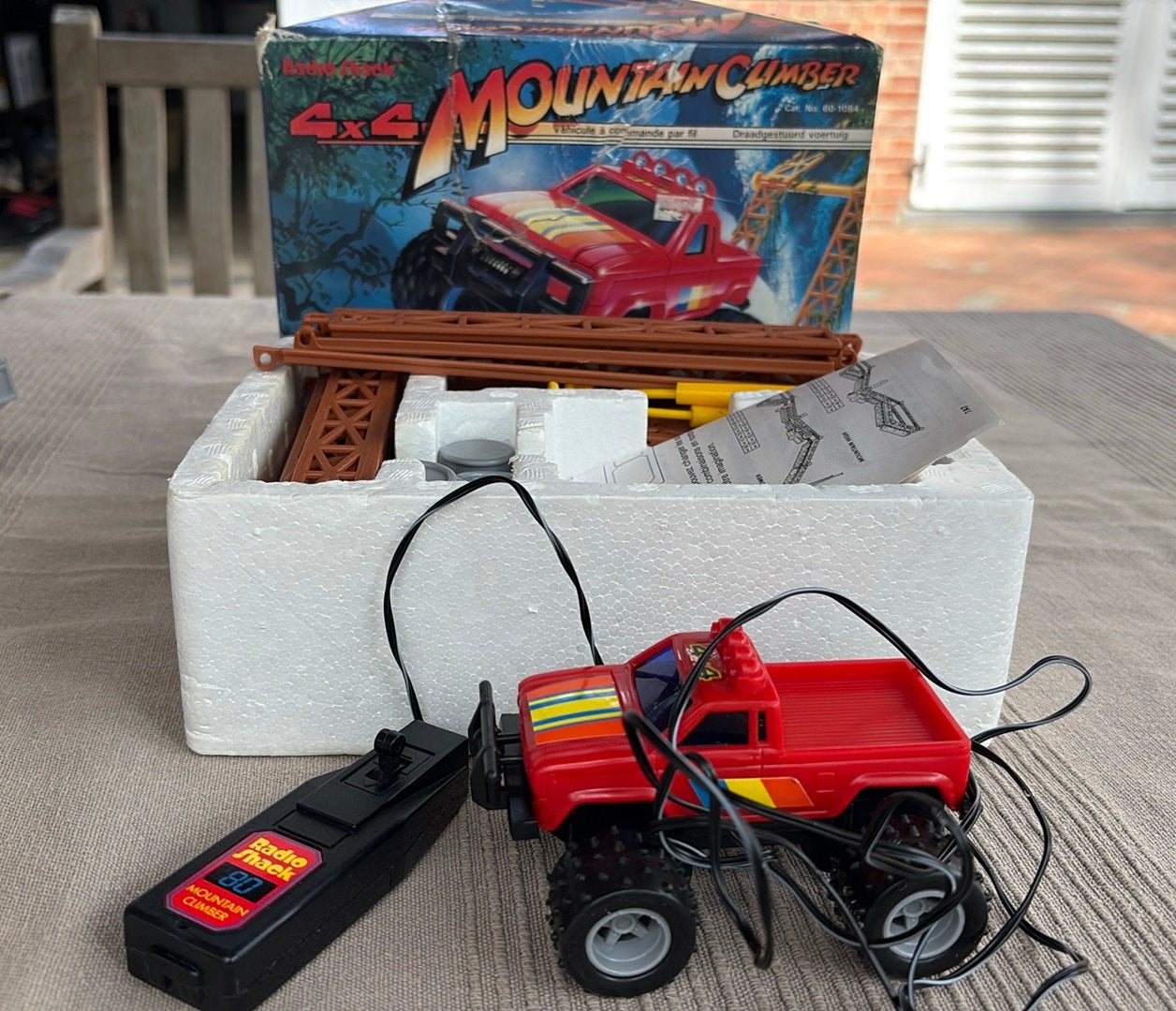 Vintage Radio Shack 4x4 Mountain Climber draadgestuurd, Hobby & Loisirs créatifs, Trains miniatures | Échelles Autre, Enlèvement