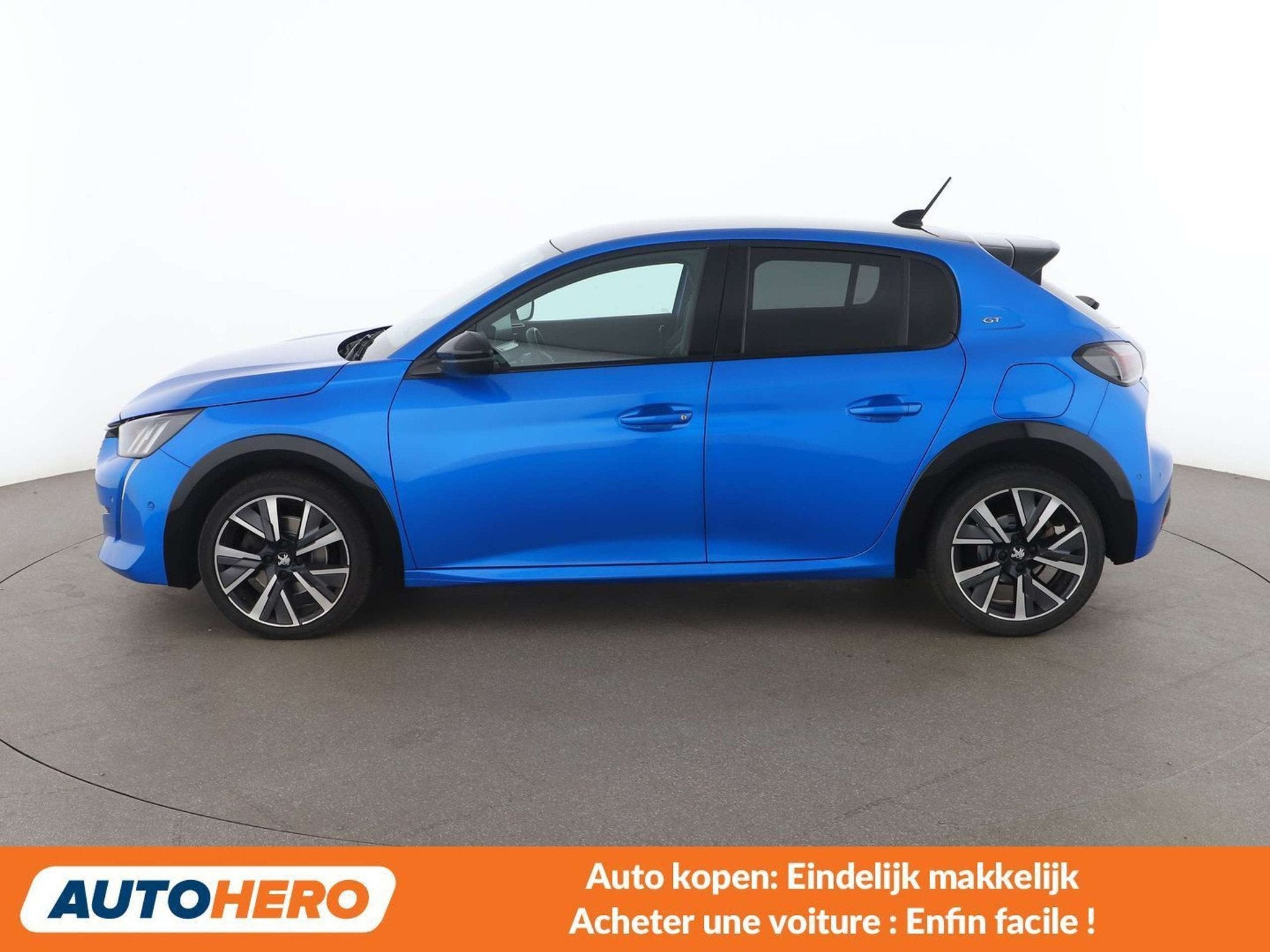 Peugeot 208 1.2 PureTech GT (bj 2022, automaat), Gebruikt, 1199 cc, 1165 kg, Blauw